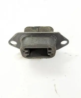 Nissan Juke I F15 Engine mount bracket 112201KG0A