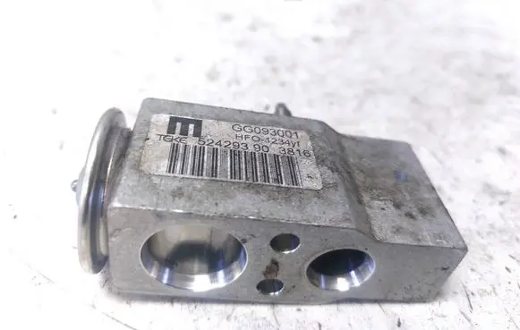 Audi A4 S4 B9 Air conditioning (A/C) expansion valve GG093001