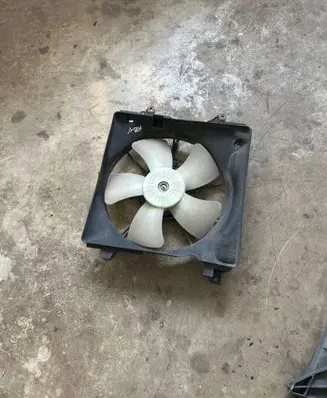 Honda HR-V Electric radiator cooling fan 702756