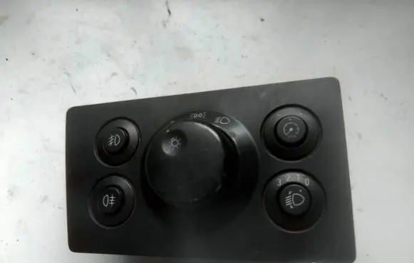 Opel Zafira B Light switch 13205865 LK04060110