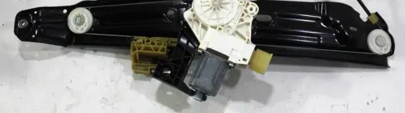 BMW 7 F01 F02 F03 F04 Sliding door window regulator with motor