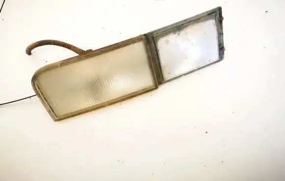 Volkswagen PASSAT B4 Front reflector 3a0941778