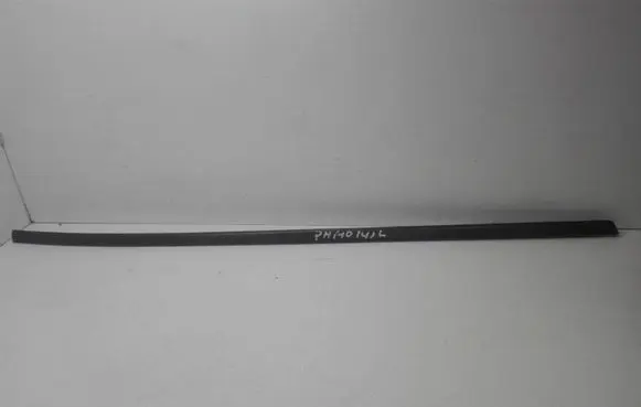 Volkswagen Phaeton Windshield trim 3D0854327B