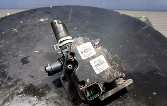 Tesla Model S Water pump 