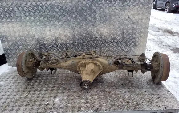 Nissan Navara D23 Rear axle beam with reductor 