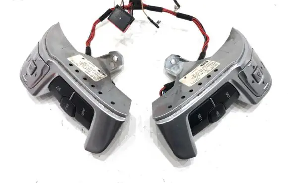 Ford Mondeo MK IV Steering wheel buttons/switches 6M2T-14K147-DG