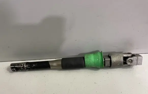 BMW 7 E65 E66 Steering column universal joint 1234657