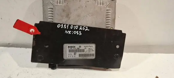 Peugeot 406 Engine control unit/module 0281010252 9635158180