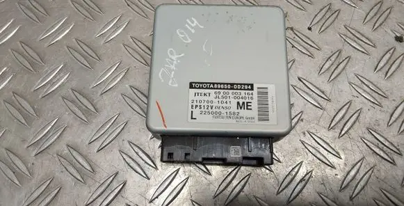 Toyota Yaris Engine control unit holder 896500D294