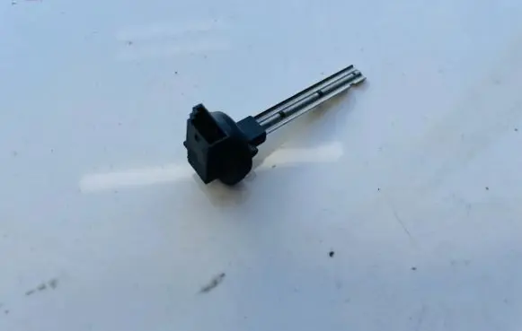 Mercedes-Benz S W221 Interior temperature sensor 6929095