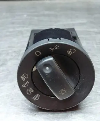 Audi A4 S4 B7 8E 8H Light switch 8E0941531