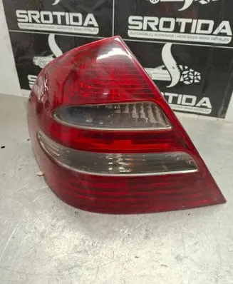 Mercedes-Benz E W211 Rear/tail lights A2118200364 334007