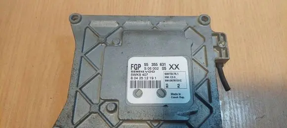 Opel Vectra C Engine control unit/module ECU 55355631 5WK9407 SIMTEC75.1