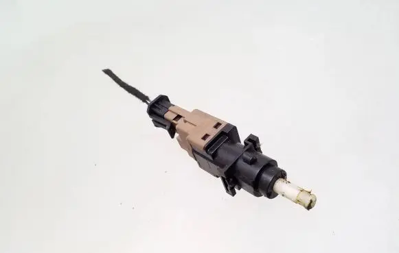 Clutch pedal sensor