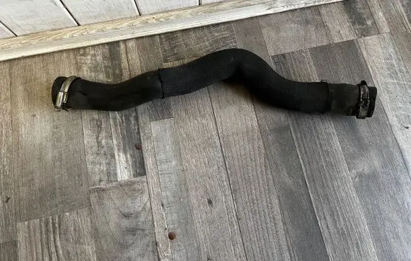 Citroen C5 Intercooler hose/pipe 0200800011