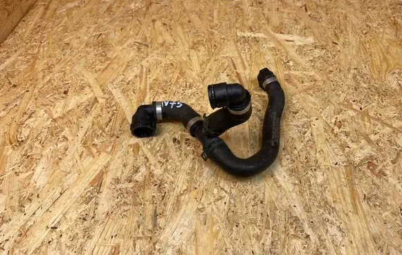 Mercedes-Benz E W213 Engine coolant pipe/hose A2535018382