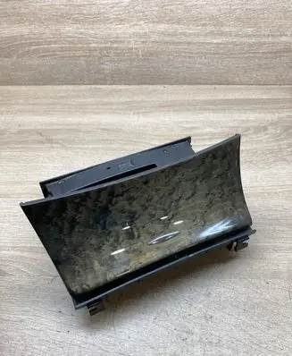 Mercedes-Benz E W211 Ashtray (front) A2118101330