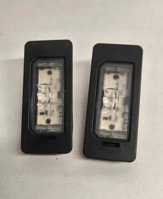 BMW X6 E71 Number plate light 1090074