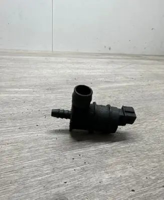 Opel Zafira A Vacuum valve 