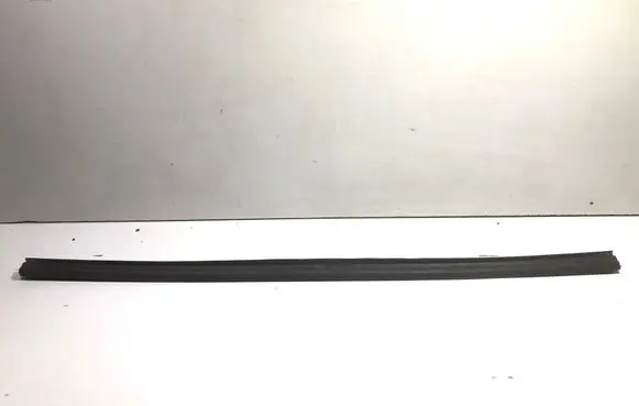 Peugeot 5008 Engine compartment rubber 
