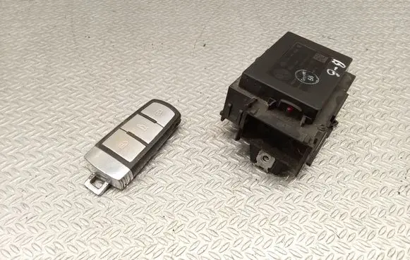 Volkswagen PASSAT B6 Ignition lock 3C0905843