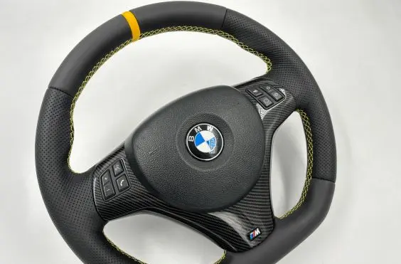 BMW 1 E82 E88 Steering wheel