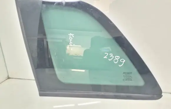 Fiat Croma Rear side window AS3