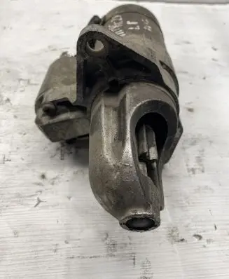 Subaru Impreza II Starter motor
