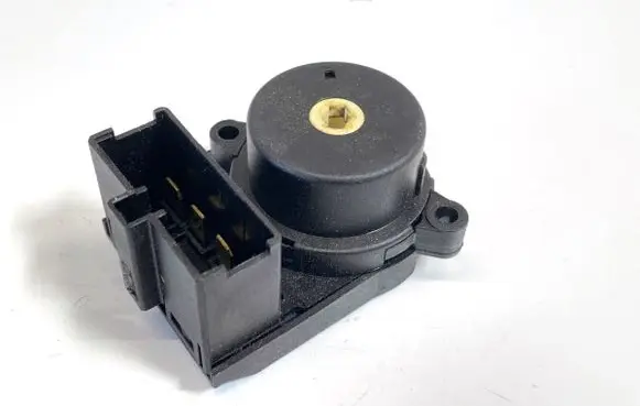Land Rover Freelander Ignition lock YXB100350