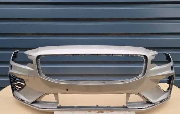 Front bumper