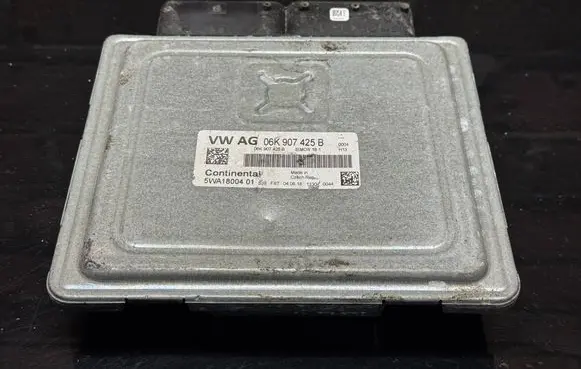 Audi A3 S3 8V Engine control unit/module 06K907425B 5WA1800401