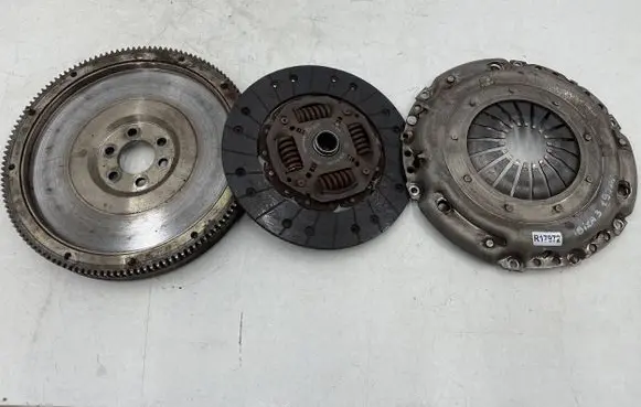 Seat Ibiza III (6L) Clutch set kit 045141025a 038141032 037105273c