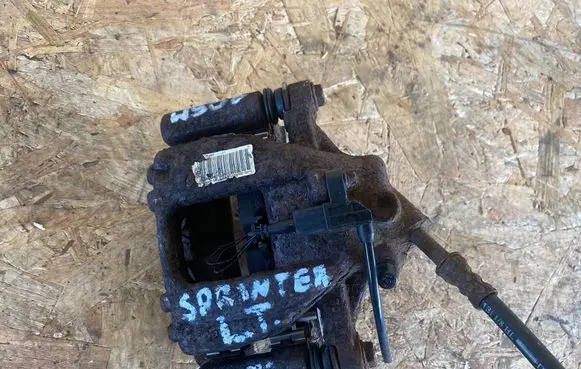 Mercedes-Benz Sprinter W906 Rear brake caliper A9064231398