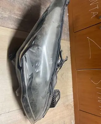 Peugeot 5008 Headlight/headlamp PL17502A011 9805505580 89907702