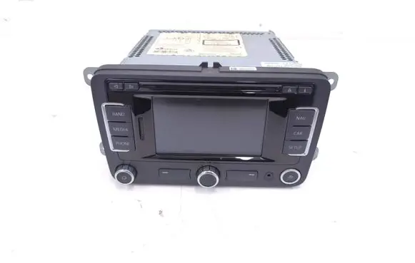 Volkswagen Jetta VI Radio/CD/DVD/GPS head unit 5C0035274D