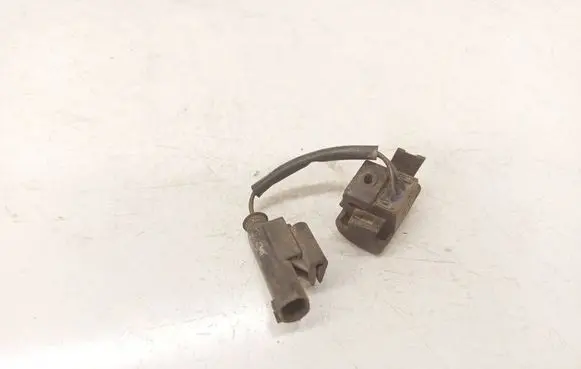 BMW 3 E46 Windshield washer spray nozzle 61668374365