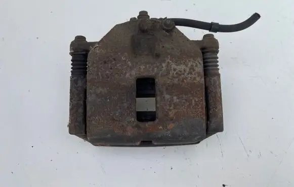 Nissan Primera Front brake caliper