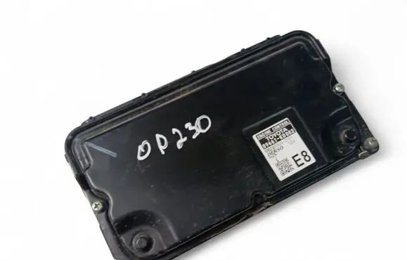 Toyota Yaris XP210 Engine control unit/module 89661K0082