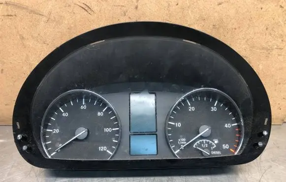Mercedes-Benz Sprinter W906 Speedometer (instrument cluster) A9069000101 A9069016100