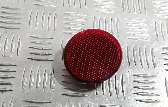 Nissan Qashqai Rear tail light reflector 26561eb300