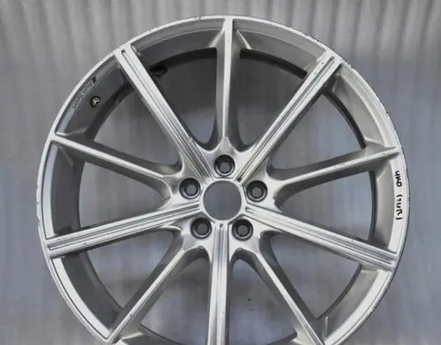 Audi RS6 C8 R21 alloy rim 4K0601025AA