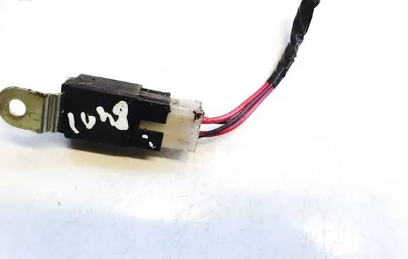Mitsubishi Pajero Sport I Other relay e8t101 6126
