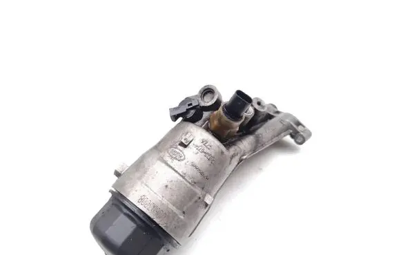 Land Rover Discovery 4 - LR4 Oil filter mounting bracket G4D36714A