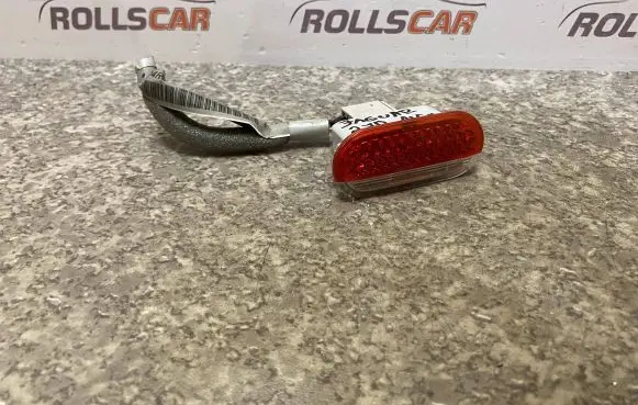 Jaguar S-Type Front door interior light 5121