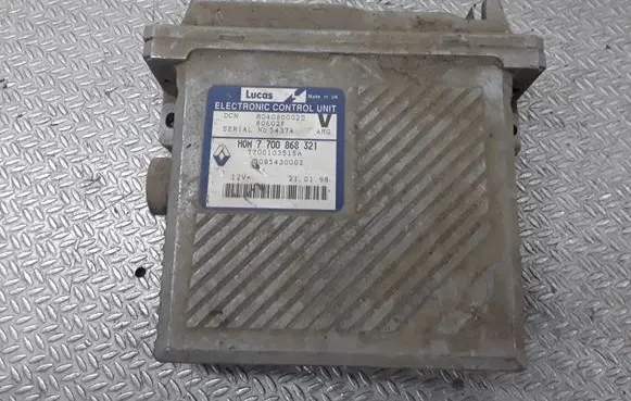 Volvo S40, V40 Engine control unit/module 7700868321 7700103515A