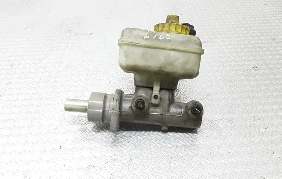 Seat Toledo II (1M) Master brake cylinder 21027099