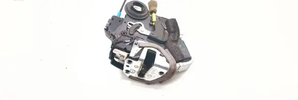 Lexus IS 220D-250-350 Rear door lock