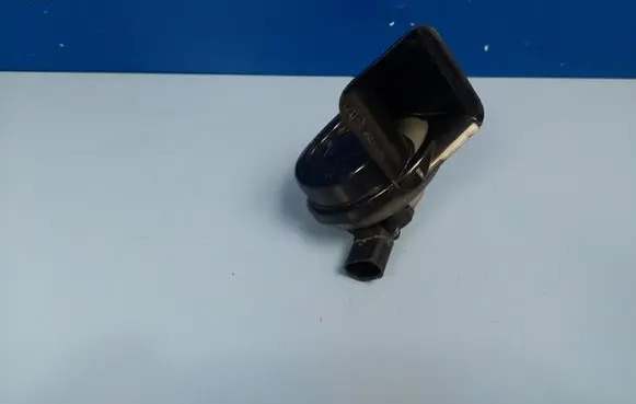 BMW 5 F10 F11 Horn signal 7279782 6033FB2370
