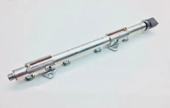 Volkswagen Caddy Fuel main line pipe 04E133320D 06J906051E