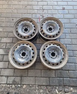 Renault Twingo II R14 steel rim 